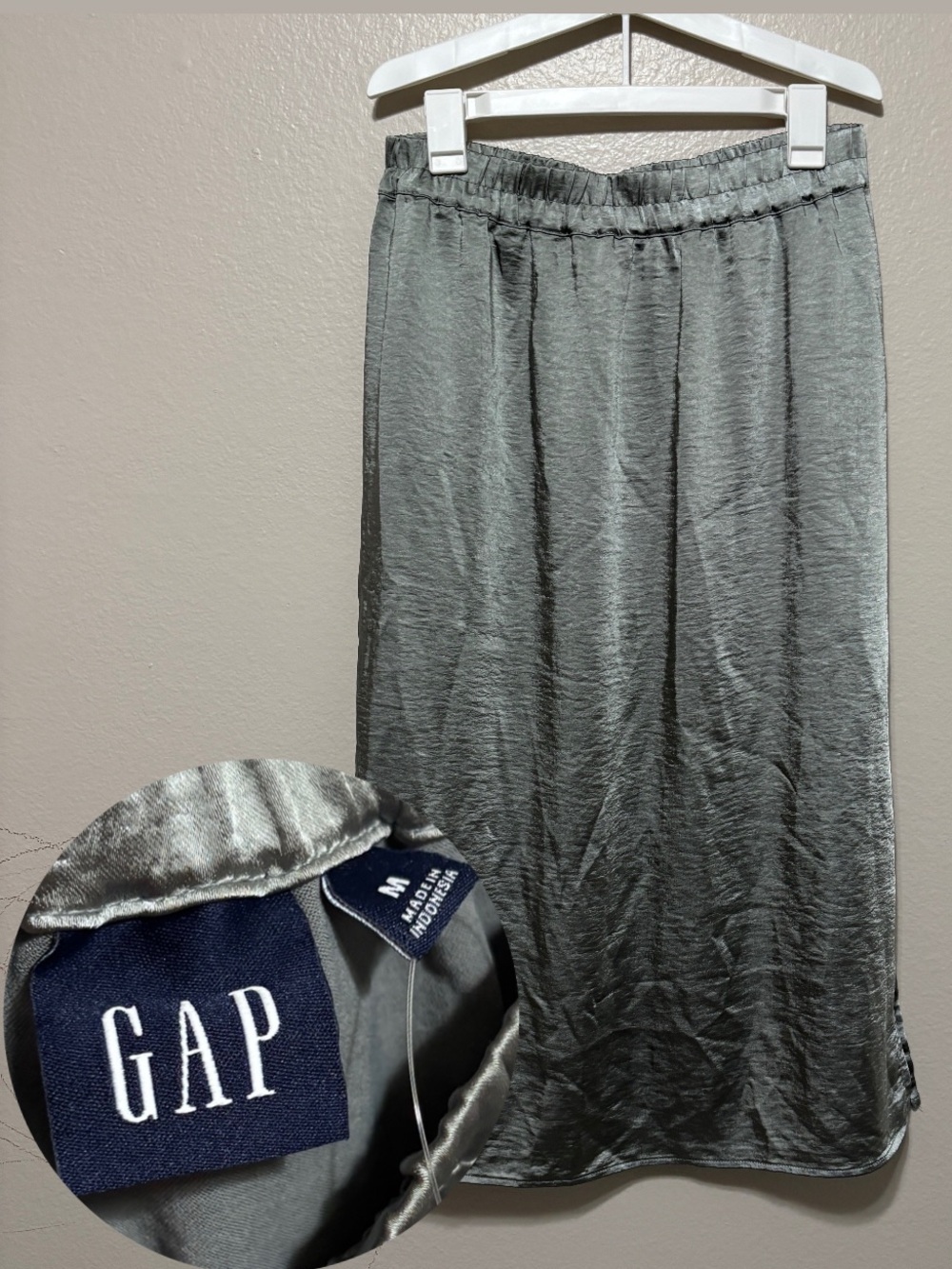 GAP Women’s Satin Maxi Skirt Gray Y2K Side Slit Elastic Waist Size M NWT